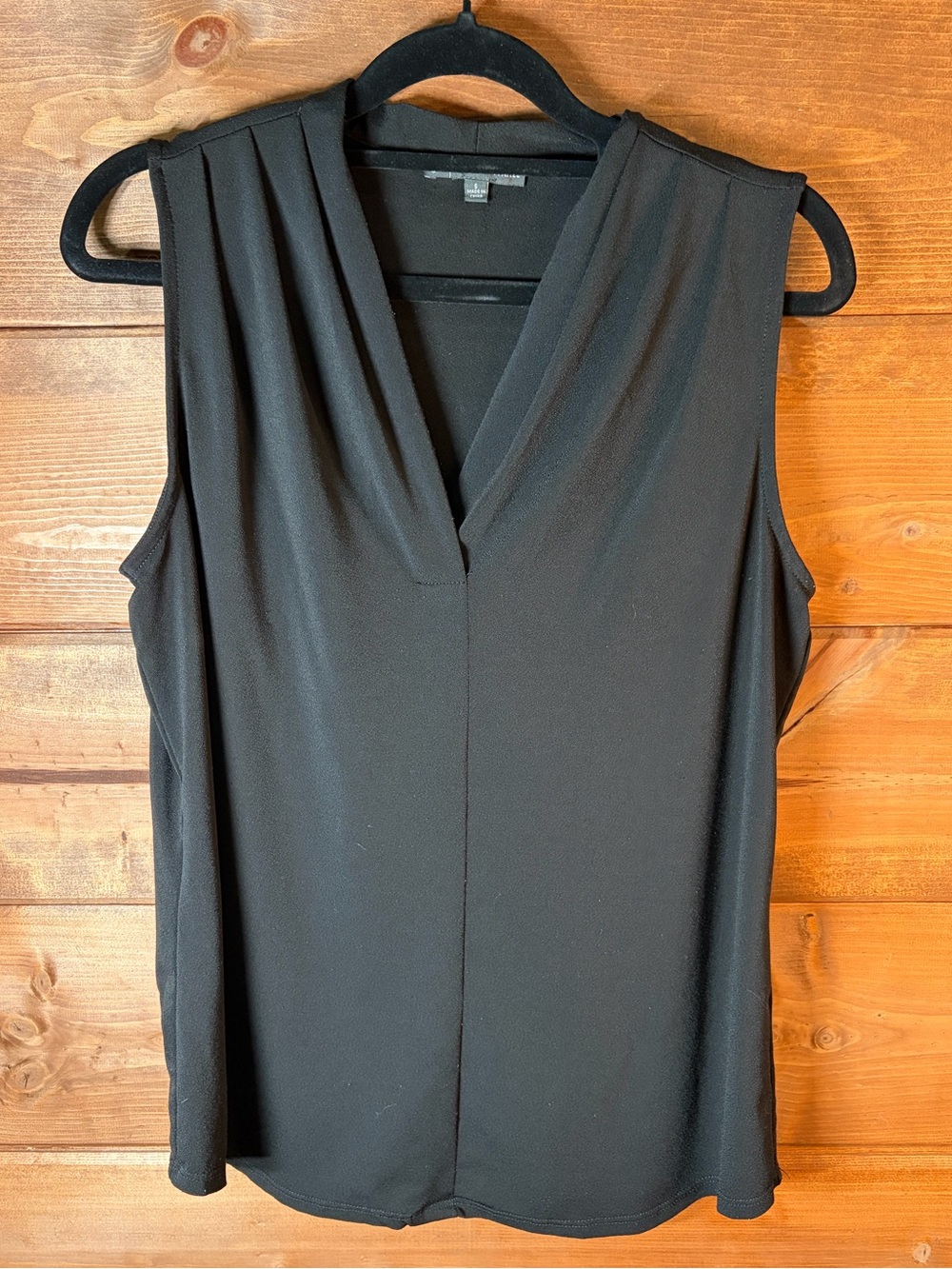 Adrianna Papell Black Pleated V-Neck Sleeveless Camisole Size Small 🖤💕